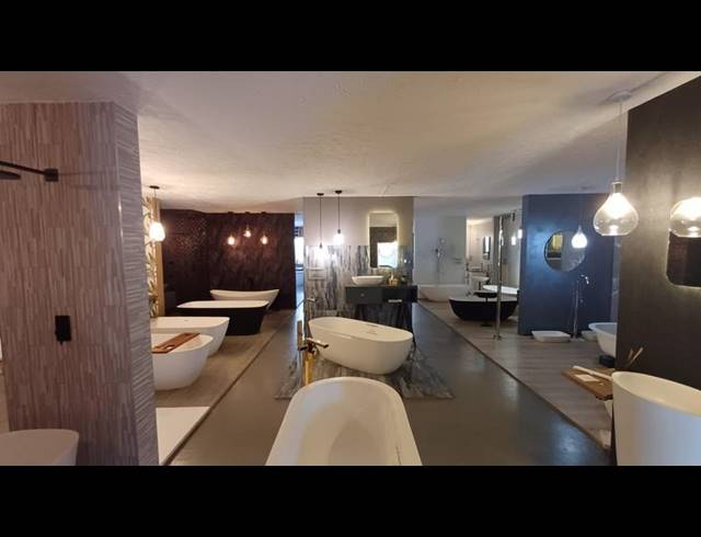 INDUSTRIAL PROPERTY TO RENT IN HENNOPSPARK